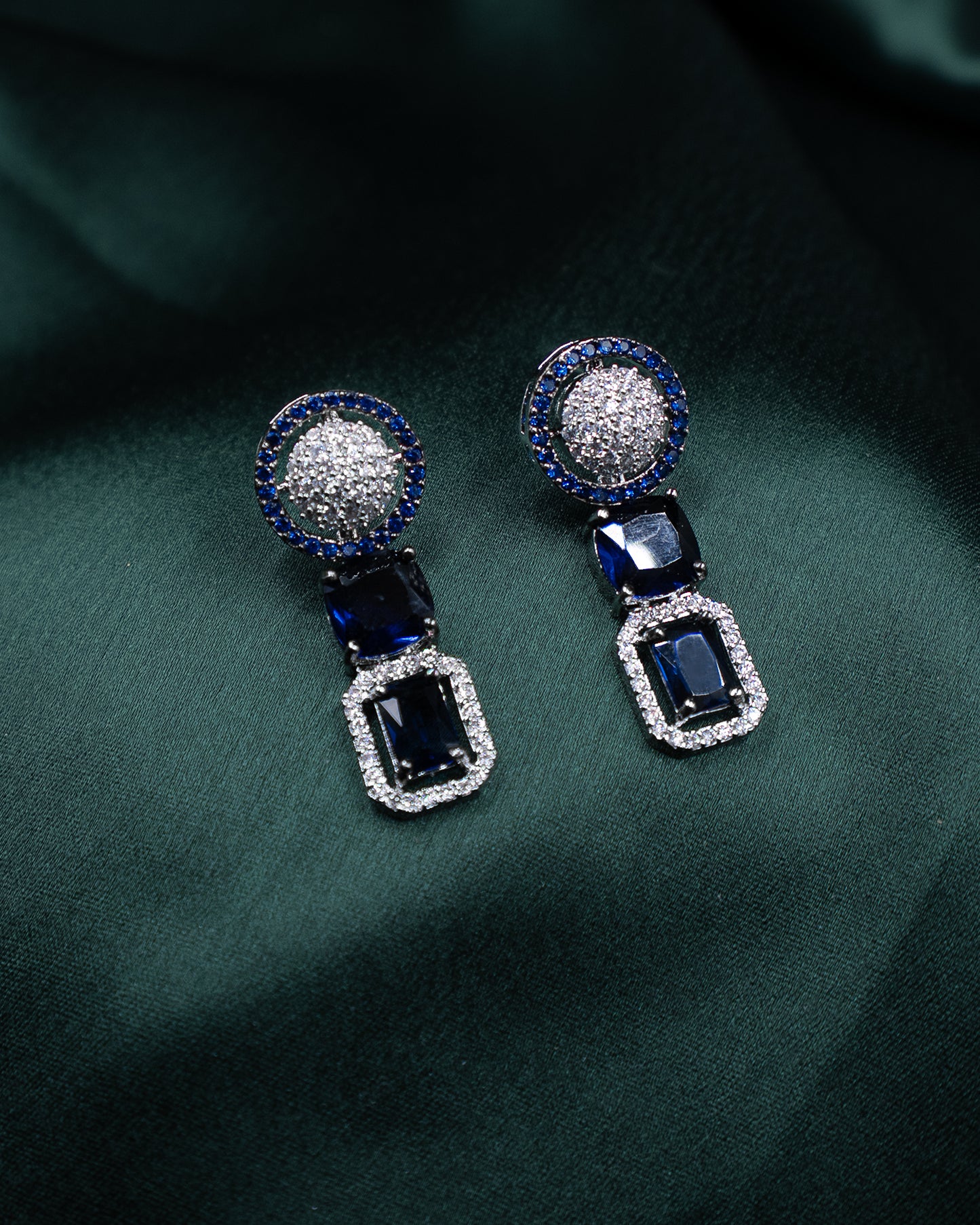 AD Necklace Set β A Dazzling Symphony of Blue & White πβ¨