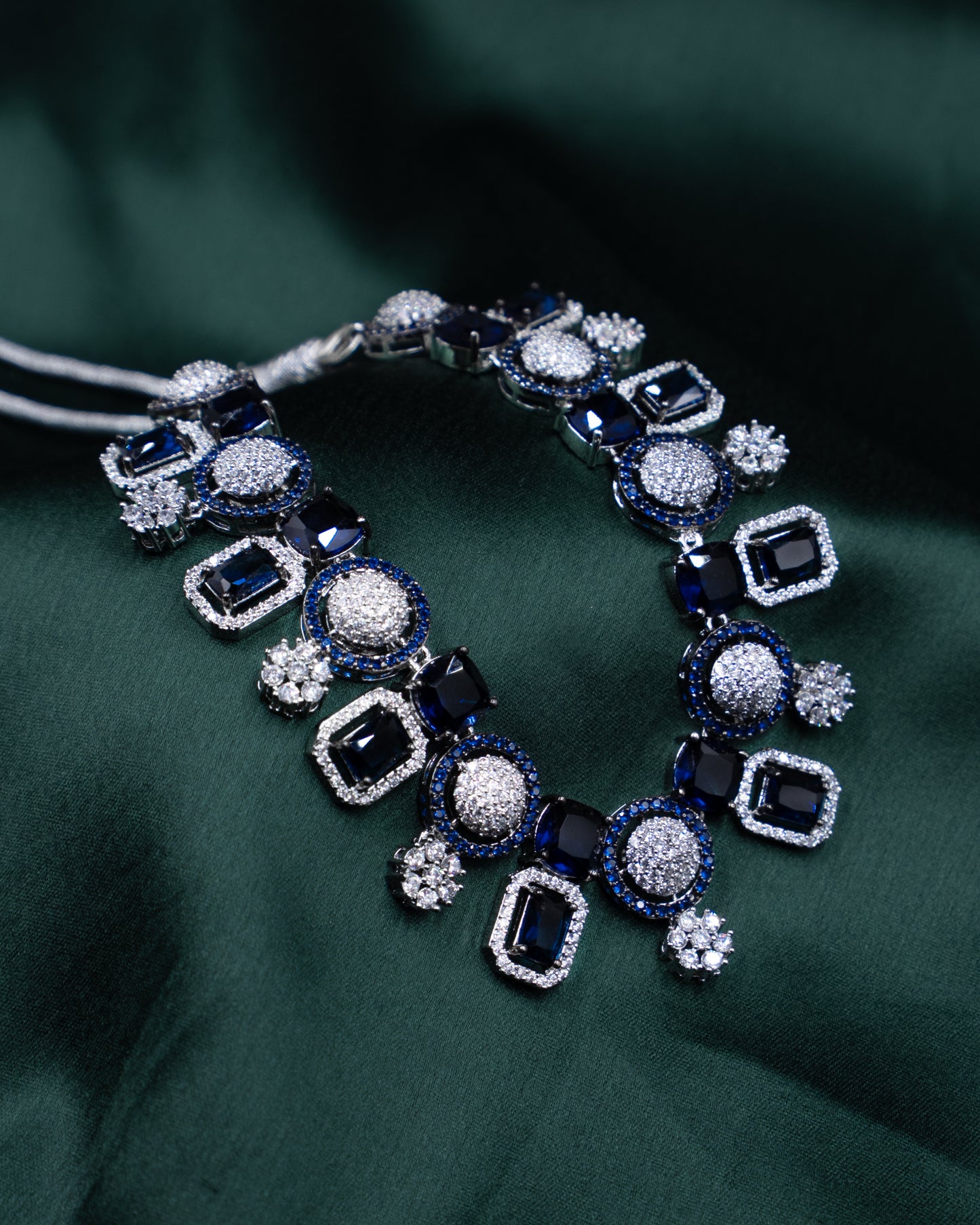 AD Necklace Set β A Dazzling Symphony of Blue & White πβ¨