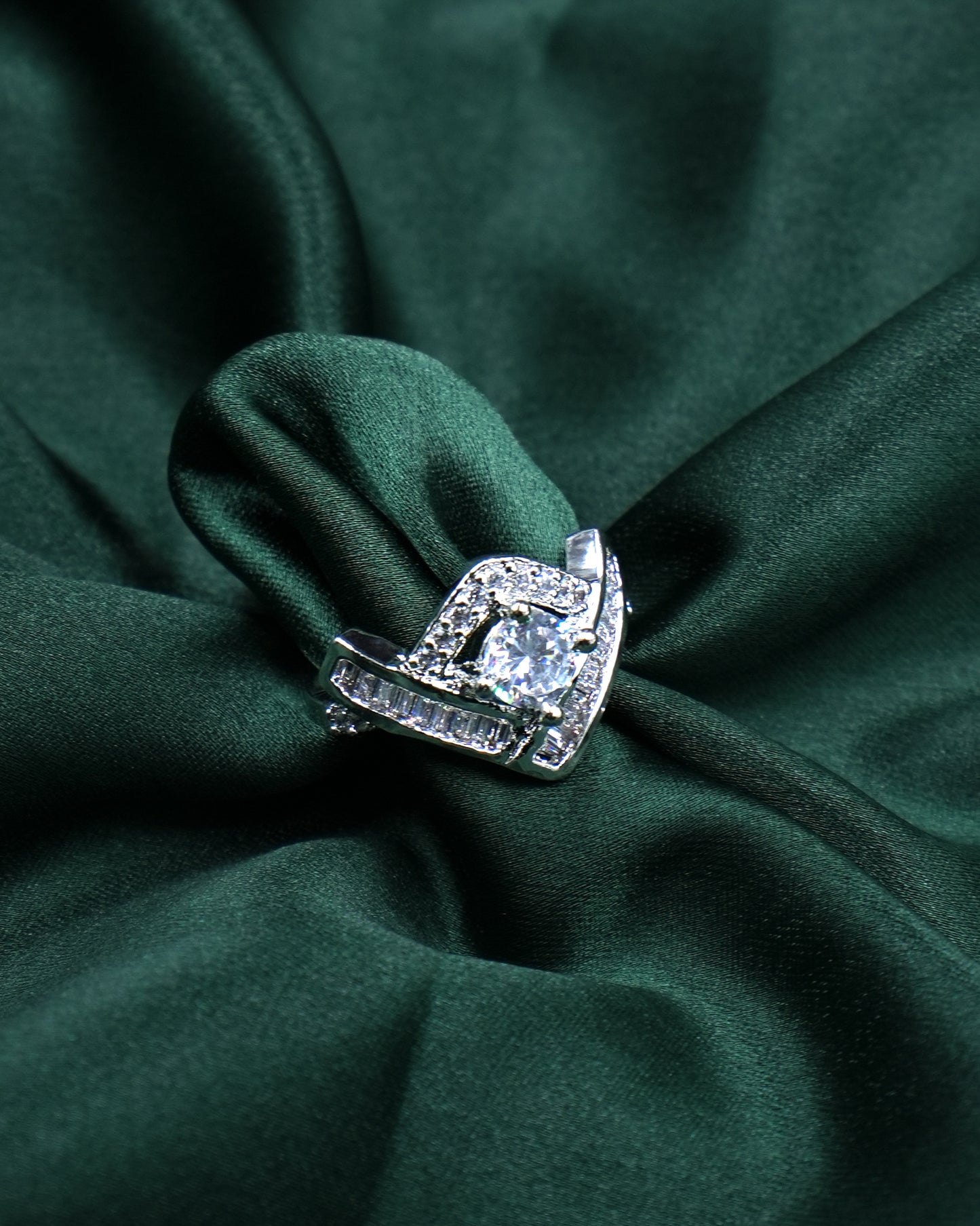 AD Diamond Ring β A Sparkling Symbol of Elegance πβ¨