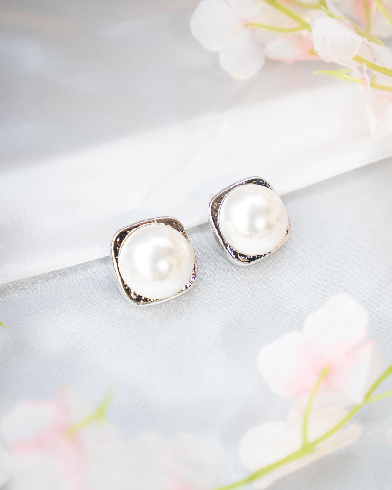 Elegant Silver Square Studs with Big Round Pearl