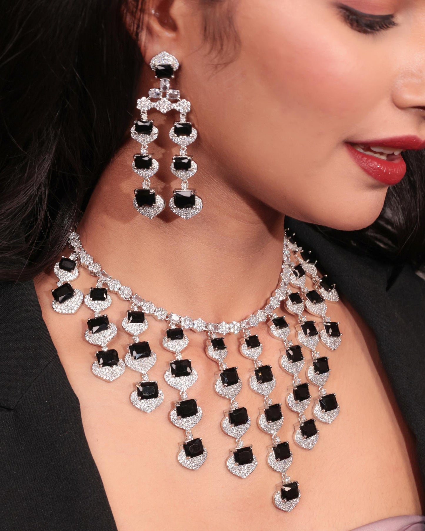 Luxurious Diamond & Black Onyx Necklace Set