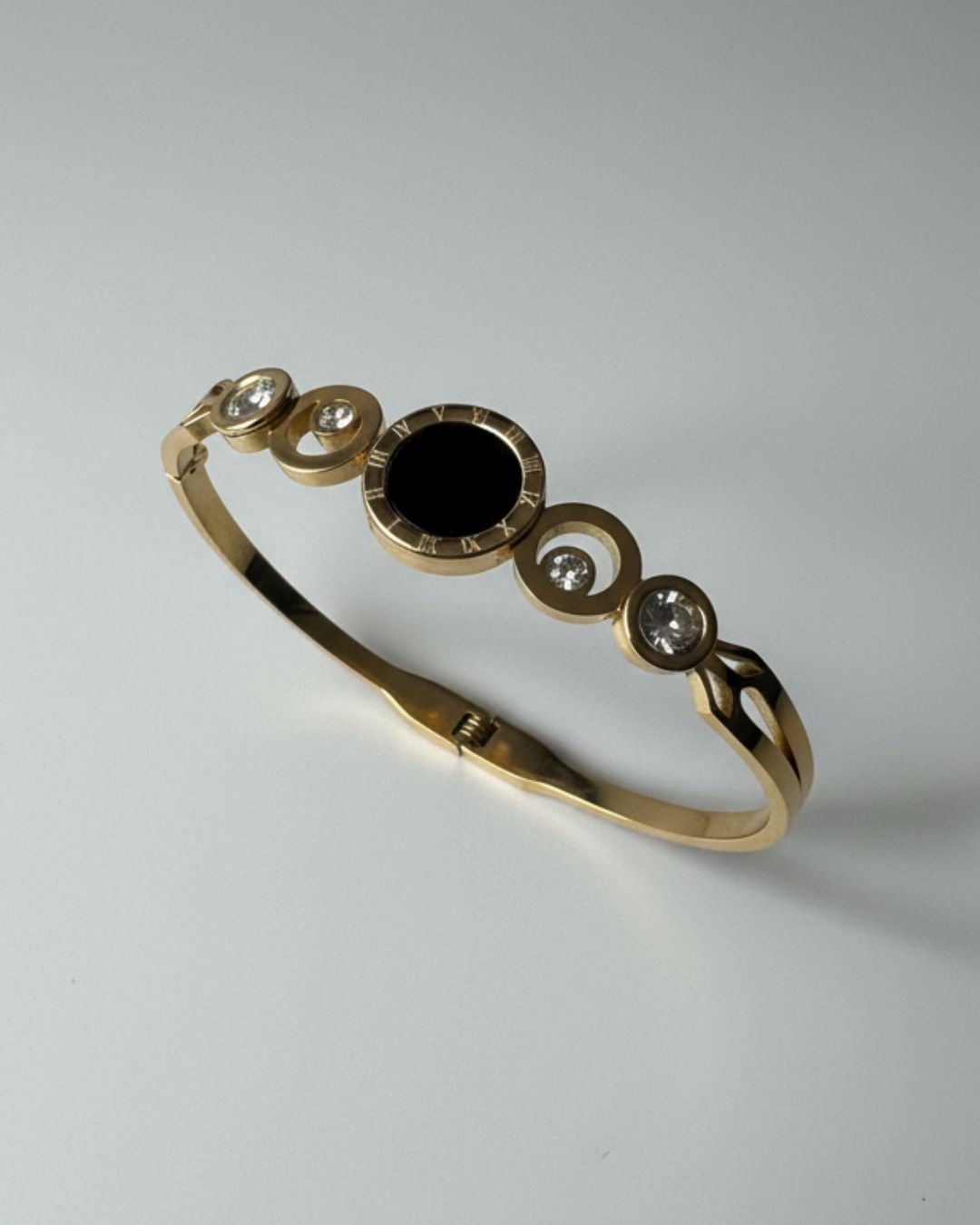 Circle Pattern Anti-Tarnish Bracelet