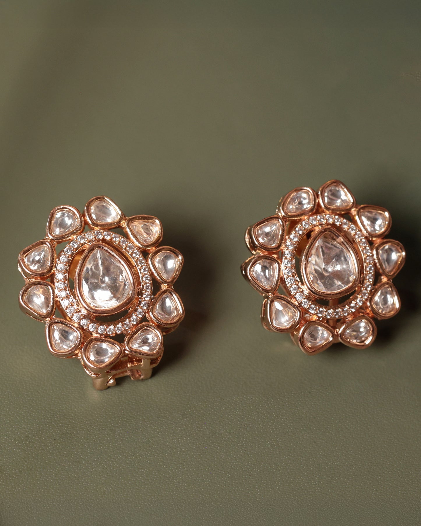 Exquisite Kundan & Moissanite Necklace Set
