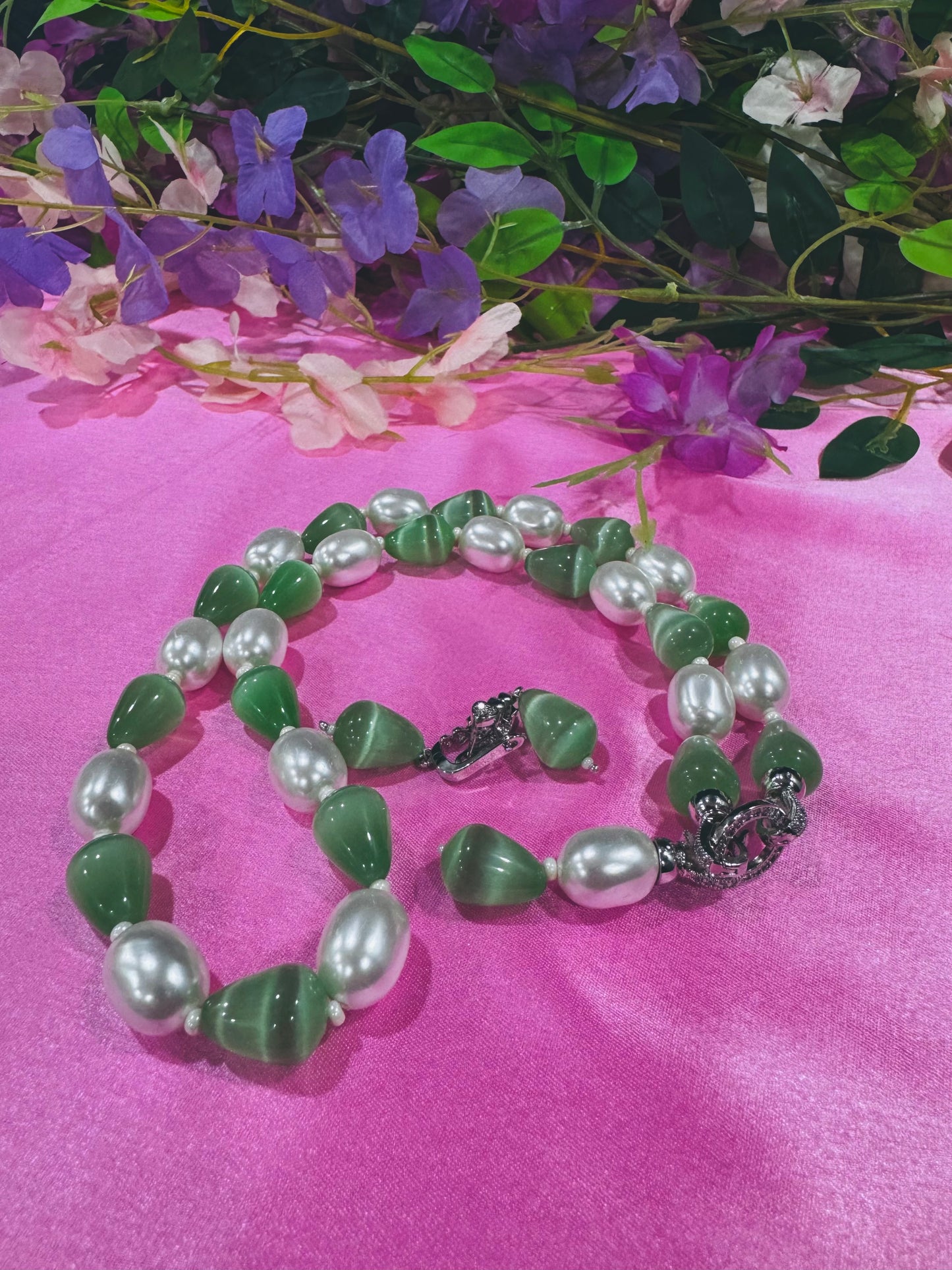 Graceful Jade & Pearl Necklace Set