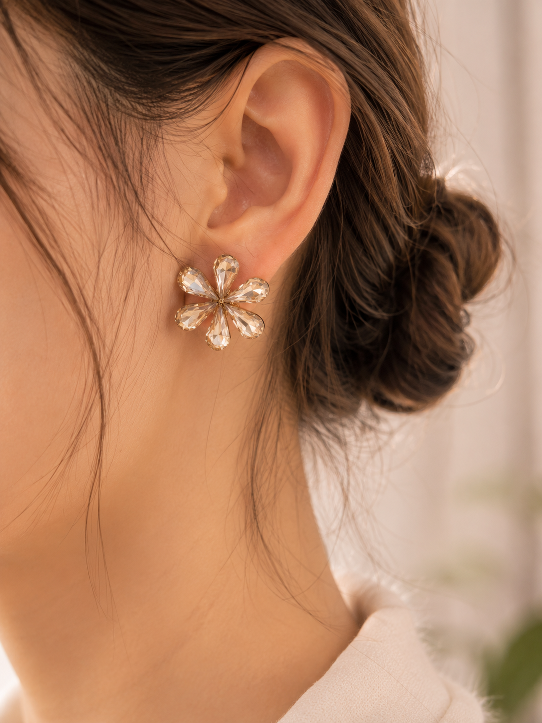 Champagne Crystal Bloom Stud Earrings