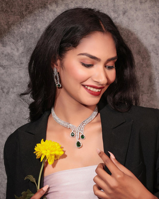Elegant Diamond & Emerald Draped Necklace