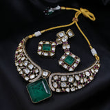 Tayani Kundan Necklace – A Regal Symphony of Elegance 💚✨