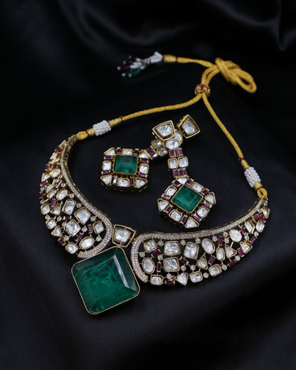 Tayani Kundan Necklace – A Regal Symphony of Elegance 💚✨