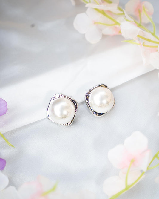 Elegant Silver Square Studs with Big Round Pearl