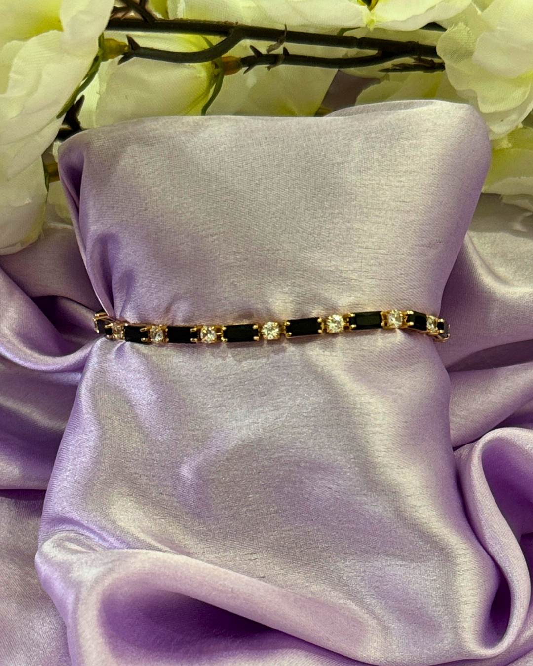 Black & White Pattern Anti-Tarnish Bracelet