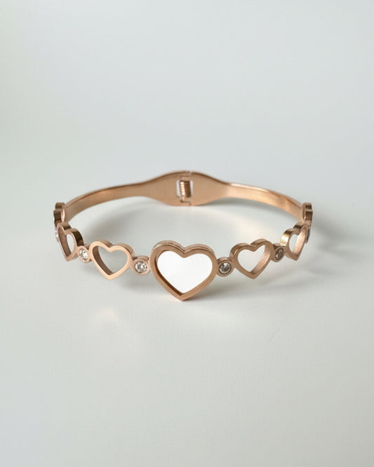 Multi Hearts Pattern Anti-Tarnish Bracelet