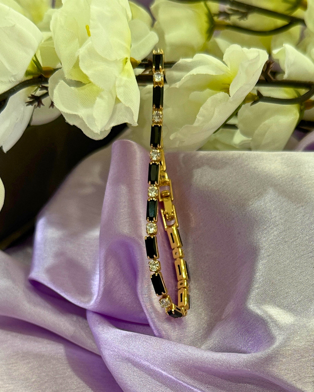 Black & White Pattern Anti-Tarnish Bracelet
