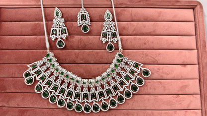 Regal Emerald Bridal Choker Set