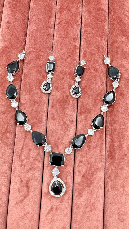 Midnight Elegance Black Stone Necklace Set