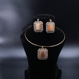 Embrace sophistication with this stunning Green Stone & Moissanite Choker Set, designed for those who love timeless elegance!
