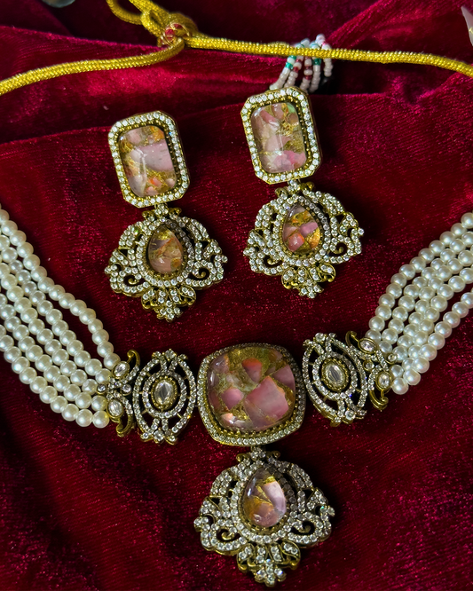 Mehndi Green Firestone & Moissanite Pearl String Choker Set