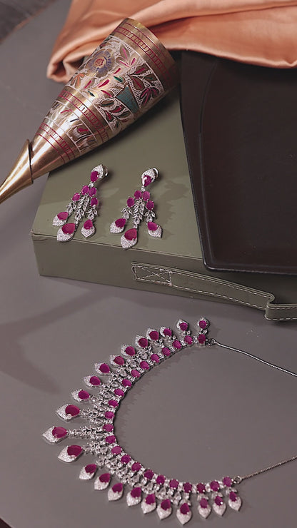 Dazzle in Elegance – The Ultimate Ruby & American Diamond Choker Set!