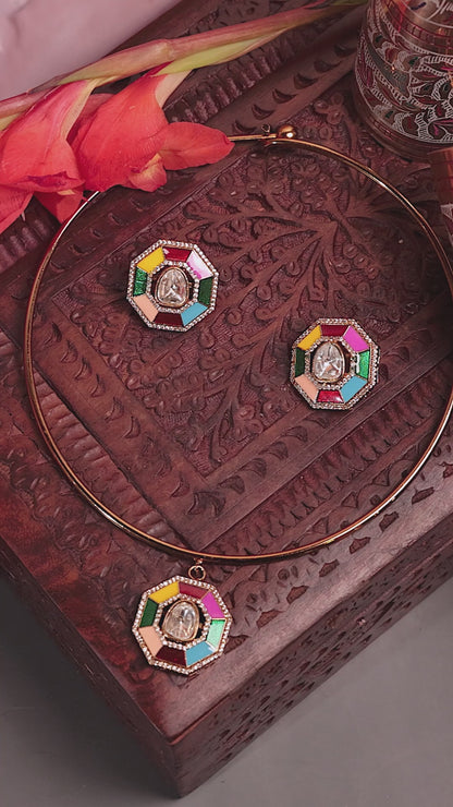 Vibrant Elegance – Hasli Necklace with Meenakari & Kundan Work