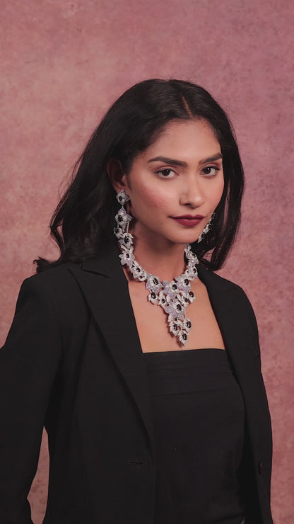 Exquisite Italian-Style Floral Necklace Set